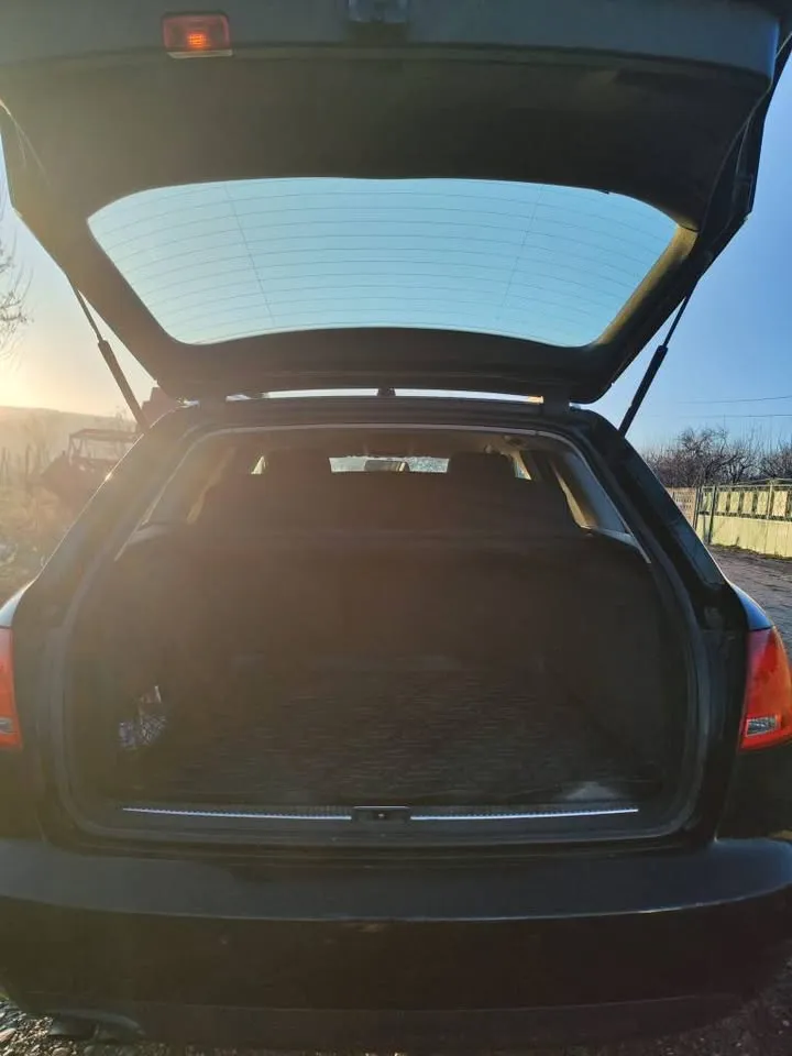 Audi A4, fotografie 3