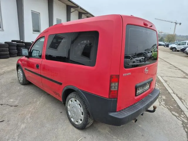 Opel Combo, fotografie 2